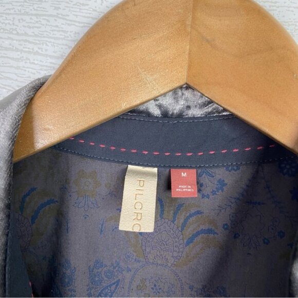 Pilcro Anthropologie Velvet Femme Button Up Shirt Gray Grey Boho Medium - Picture 3 of 4